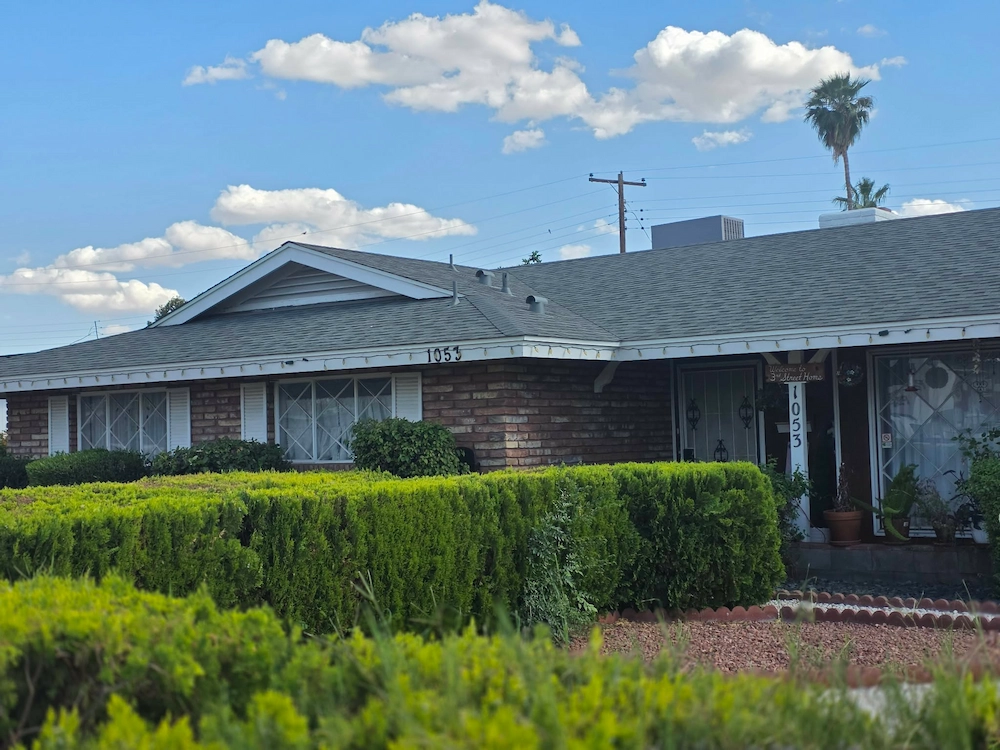 assisted living home storefront